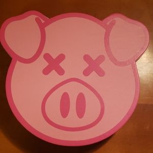 Jeffree star pig lip set